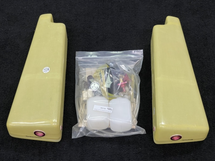 Sukhoi SU-27 / SU-30 Fuel Tank SET (Kevlar)