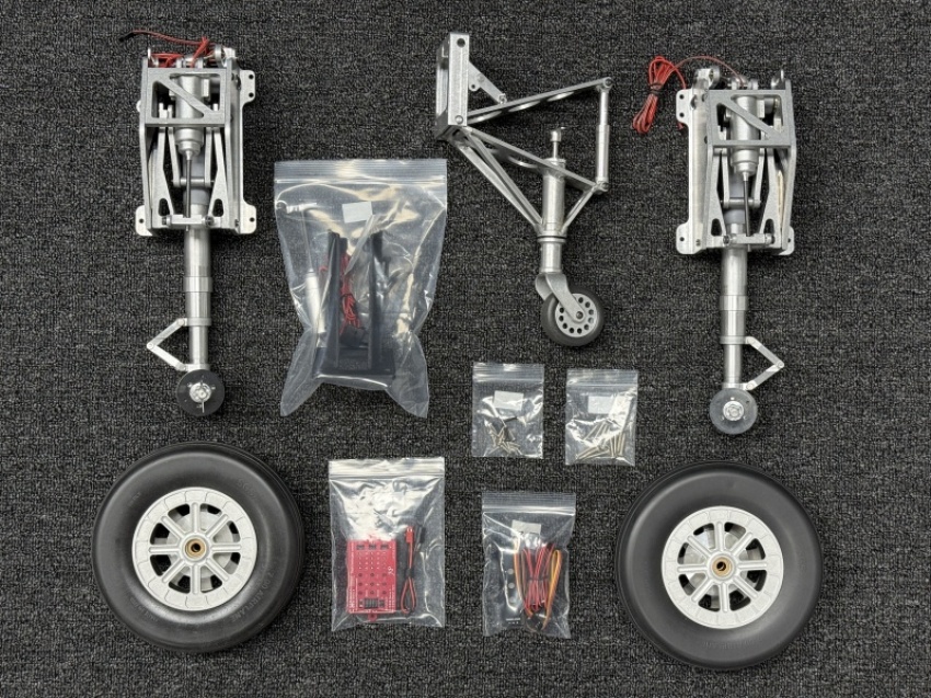 F4U Corsair Electric Scale Retract SET