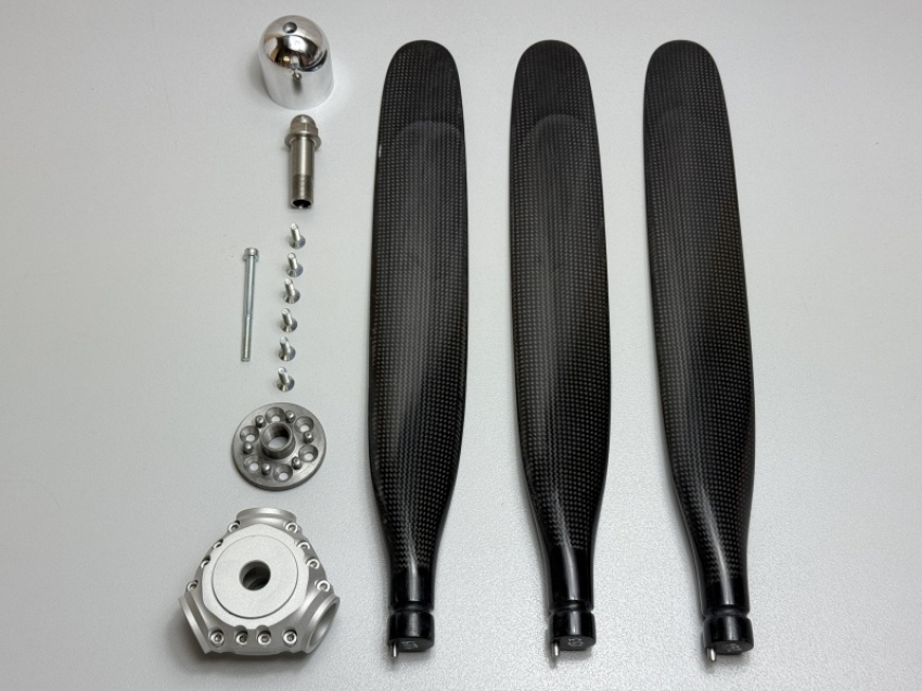 F4U Corsair Carbon Scale 3-Blade 32&quot; Propeller SET