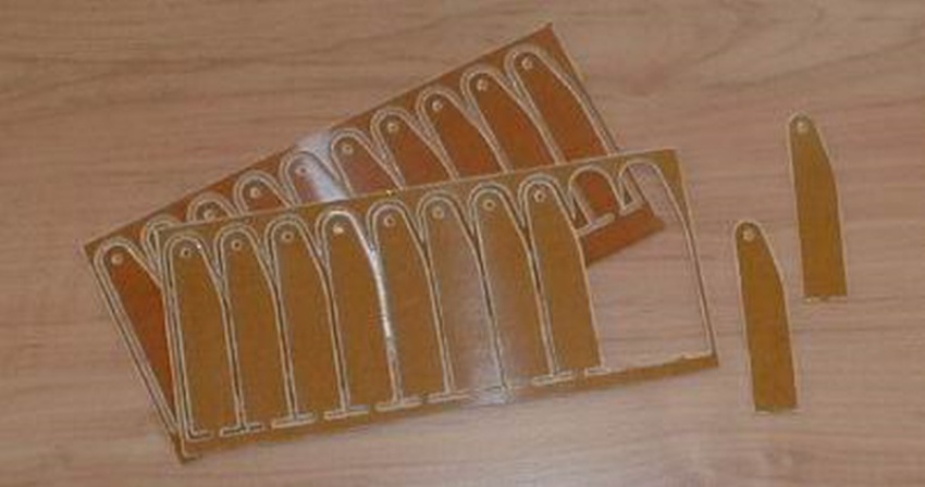 Twin Control Horn (phenolic)