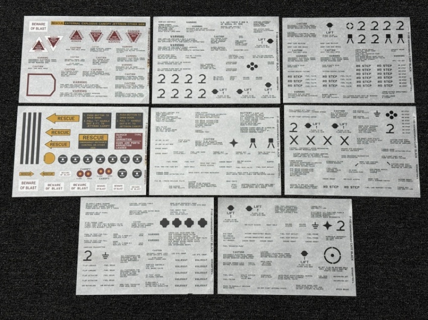 F-100 Super Sabre Rubbel Decal SET