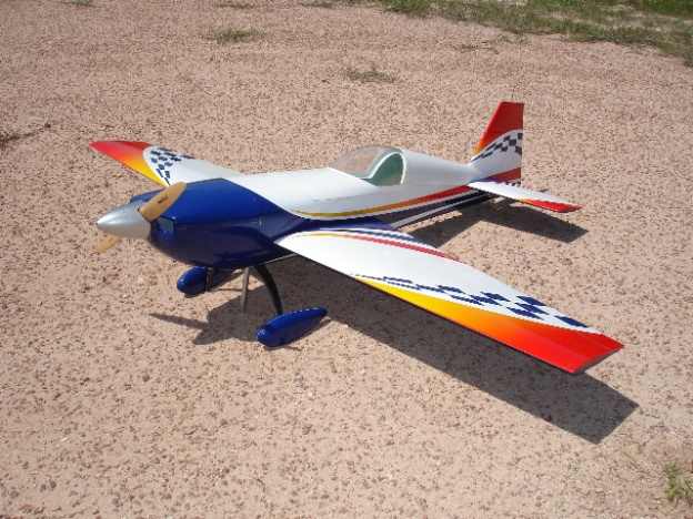 Extra 330