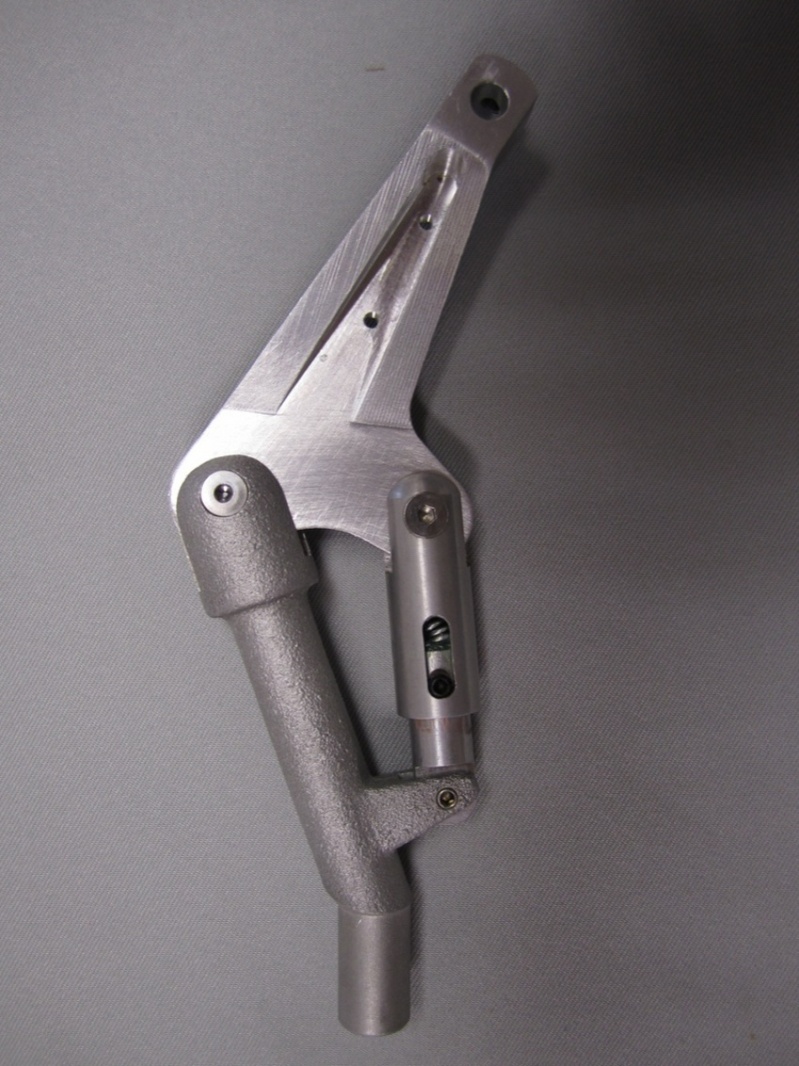 MiG-15 Left Main strut